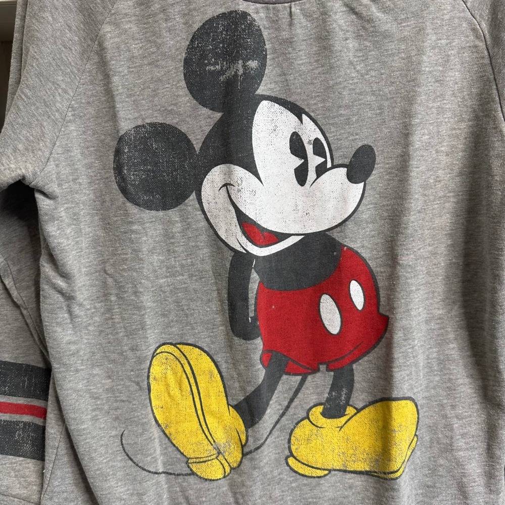 Disneyland Mickey Mouse Graphic Sweatshirt Womens Large Distressed Lightweight - Picture 4 of 7